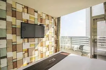 Hotel Sky Beach Μπουσάν 2*,