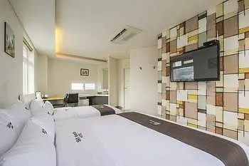 Hotel Sky Beach Μπουσάν