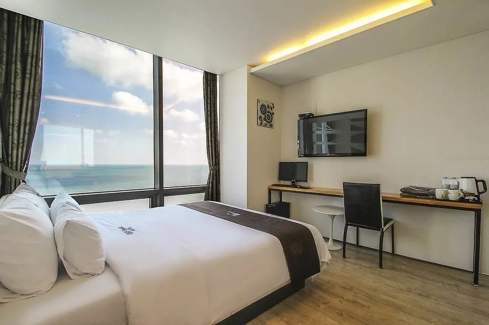 Hotel Sky Beach Μπουσάν