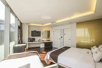 Hotel Sky Beach Busan