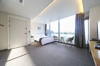Hotel Sky Beach Busan