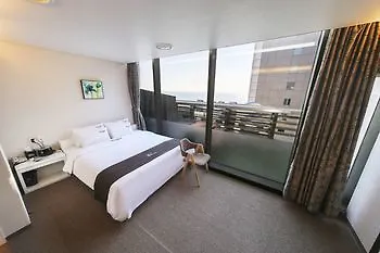 Hotel Sky Beach Busan 2*,
