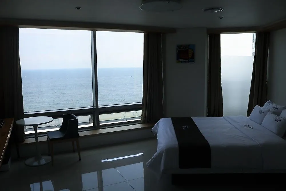 Hotel Sky Beach Busan