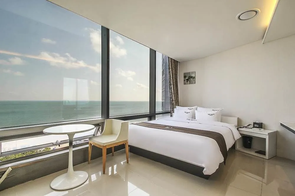Hotel Sky Beach Busan